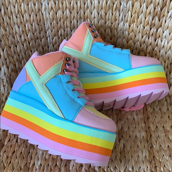 💕NIB YRU Qozmo Pastel Platform Sneakers💕 - Picture 7 of 7